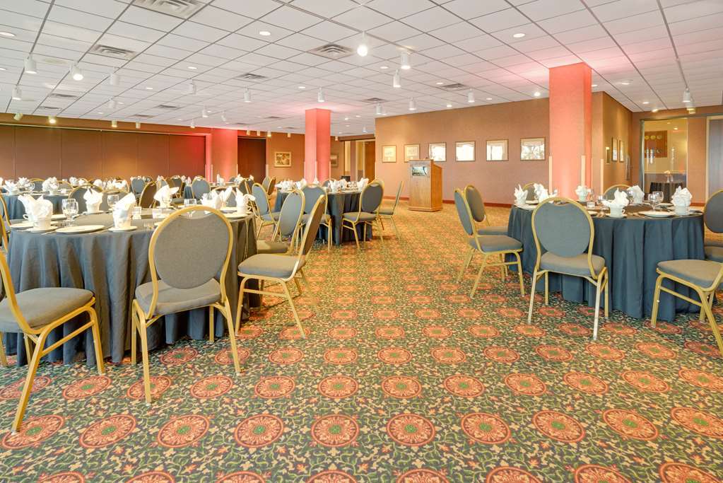 Ramada Msp Airport At The Mall Bloomington Restaurante foto