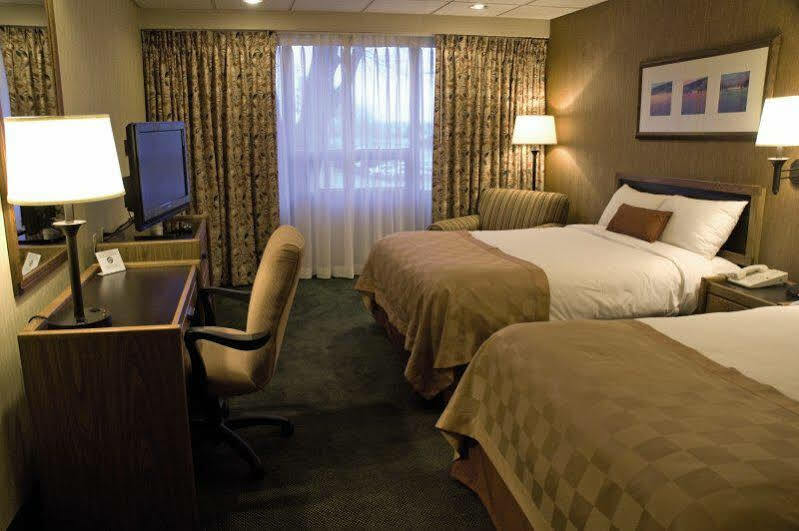 Ramada Msp Airport At The Mall Bloomington Exterior foto